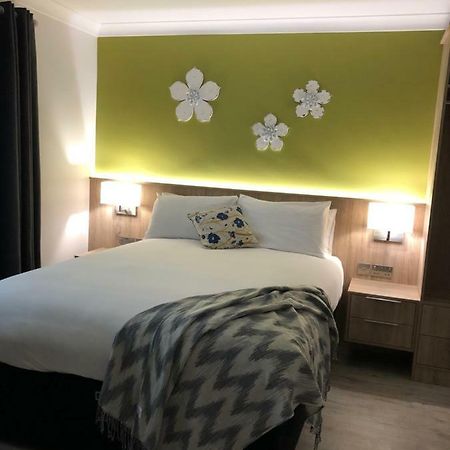 Amber Hill Bed & Breakfast Galway Bagian luar foto