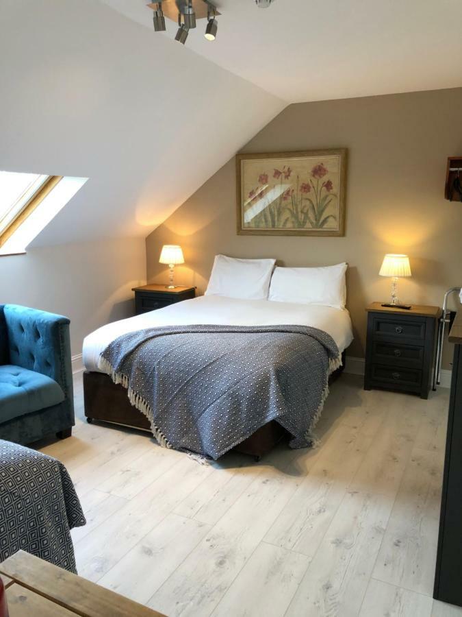 Amber Hill Bed & Breakfast Galway Bagian luar foto