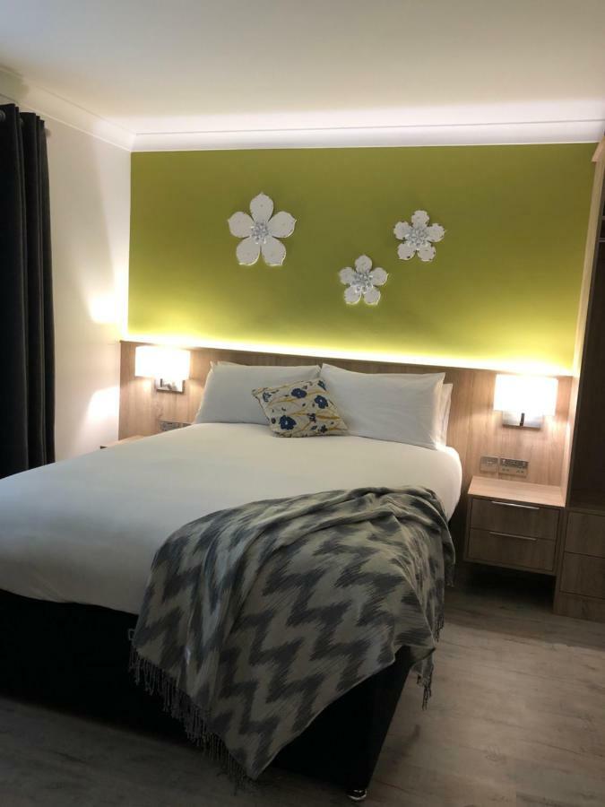 Amber Hill Bed & Breakfast Galway Bagian luar foto
